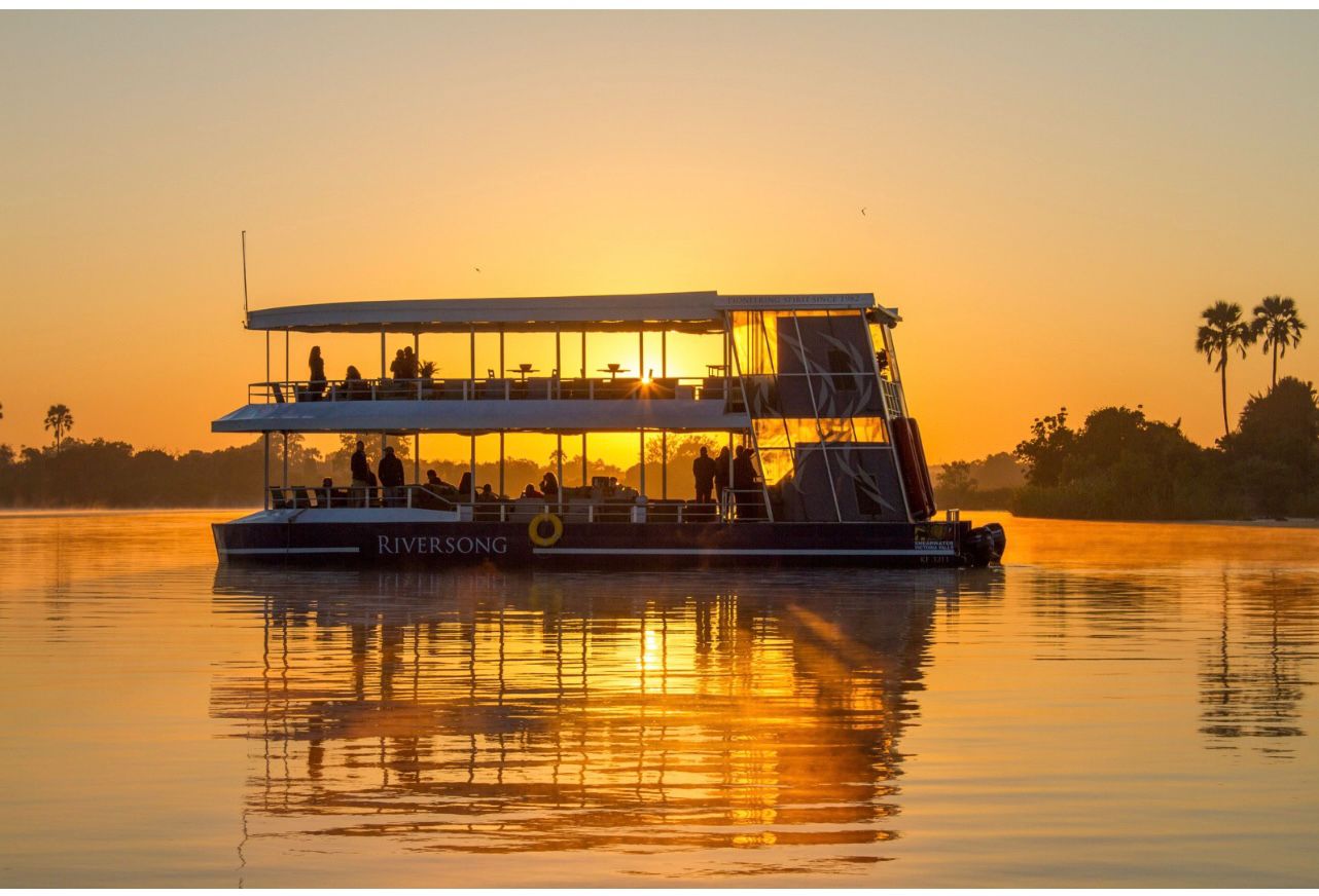 Sunset cruise on the Zambezi